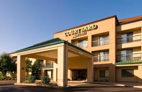 Courtyard by Marriott